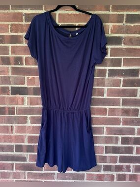 Women’s Navy Romper Medium Regular Short Sleeve Elastic Waist Pockets Casual